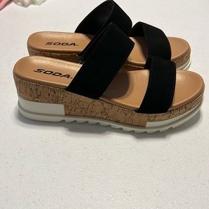 Soda womens 6.5
